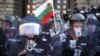 Полицаи по време на антиправителствен протест в София. Снимката е от 2 септември 2020 г.