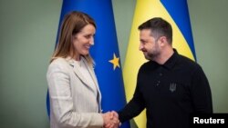 Președintele Ucrainei, Volodimir Zelenski, se întâlnește cu președintele Parlamentului European, Roberta Metsola, la Kiev