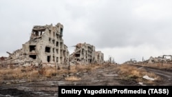 Зруйноване місто Мар'їнка в Донецькій області, фото ілюстративне