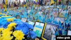 Народний меморіал на Майдані Незалежності у Києві