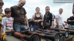 У Києві показали зброю, захоплену у бойовиків на Донбасі