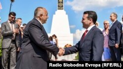 Премиерите на България и на Северна Македония Бойко Борисов и Зоран Заев отбелязват заедно годишнината от подписване на договора за приятелство и откриват паметник на ген. Константин Каварналиев, герой от битката при Дойран на 1 август 2019 г.