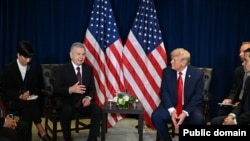 Шавкат Мирзиеёв и Дональд Трамп. Фото: сайт президента Узбекистана