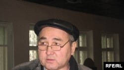 Партия төрагасы Эркин Бөлөкбаев бул иштин козголушун саясий тапшырма катары баалайт