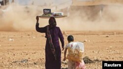 Za stotine tadžikistanskih državljana, uključujući mnoge žene i djecu, vjeruje se da su smješteni u izbjegličkim kampovima u Siriji 