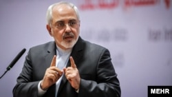 محمد جواد ظریف می گوید، اقداماتی برای مقابله با اقدامات احتمالی آمریکا طراحی شده و در زمان مناسب اعمال می شود.