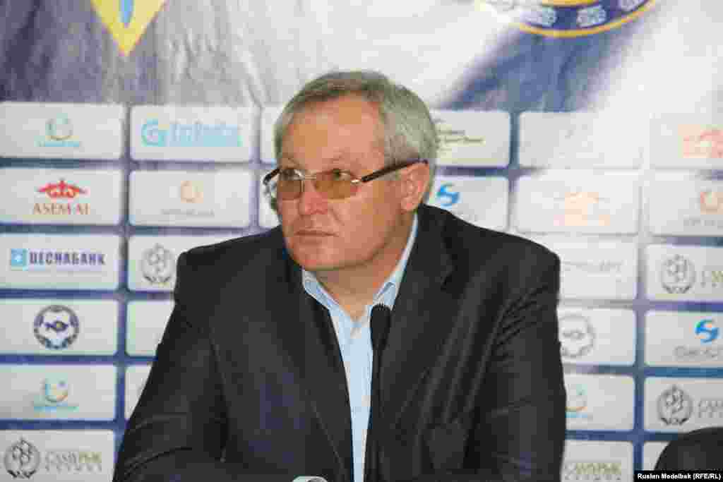 Главный тренер казахстанской сборной Юрий Красножан после матча сказал, что удивлен тем, что его подопечные не одержали победу. По его словам, казахстанцы играли неплохо, а соперники были сильны в защите.