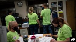 Szavazatszámlálás az Egyesült Államokban, 2020. november 04.