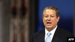 Al Gore na dodjeli Nobelove nagrade za mir u Oslu, 10. decembra 2007. godine.