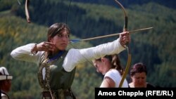 II Дүйнөлүк көчмөндөр оюндарынын катышуучусу. Ысык-Көл облусу. 6-сентябрь, 2016-жыл.