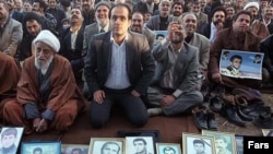 خانواده کشته شدگان جنگ ایران و عراق