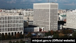 Clădirea în care își are sediul publicația letonă „Insider”