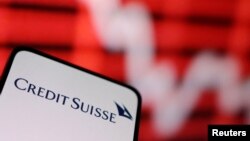 Logoja e bankës Credit Suisse.