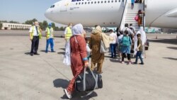 Почему женщины бегут из Афганистана