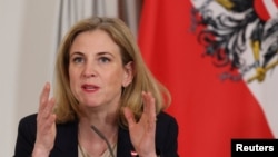 Міністерка закордонних справ Австрії Беате Майнль-Райзінґер