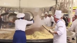 Бишкекте 1464 килограммдык бешбармак жасалды