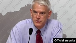 Стівен Пайфер