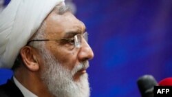 მოსტაფა პურმოჰამადი