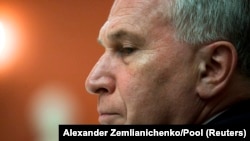 До списку тих, кого стосуються обмеження, увійшли п’ять родичів бізнесмена Юрія Ковальчука (на фото)