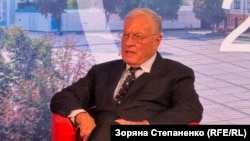 За даними агентства «Белта», Лукашенко обговорив з Келлогом політичну ситуацію в світі і двосторонні відносини між Білоруссю і США