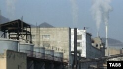 Industrially manufactured boron is used in the production of bleaches and semiconductors.