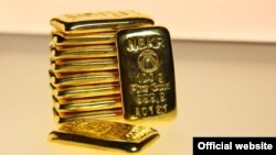 Золотые слитки, реализуемые Нацбанком КР.