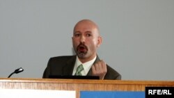 Деніел Кіммедж 