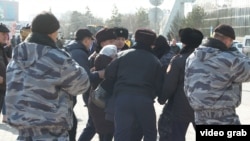 Задержание протестующих в Астане, 21 марта 2019 года