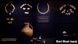 Апеляційний суд Амстердаму 16 липня виніс попереднє рішення у справі про «скіфське золото», постановивши, що потребує додаткової інформації від сторін