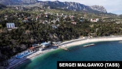 Сімеїз, архівне фото