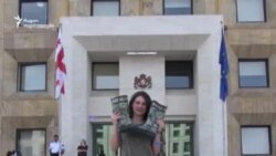 რეზინის ბოტები „ციფრული ბოტების“ წინააღმდეგ