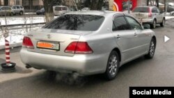 Toyota Crown с абхазскими номерами в Бишкеке.