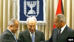 شیمون پرز با وزیران امور خارجه اردن و مصر دیدار کرد.