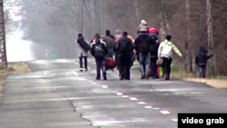 Migranţi ilegali pe drumurile Balcanilor