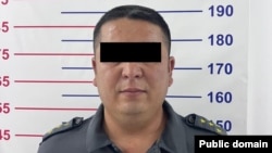 Кармалган шектүү.