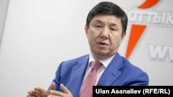 Темир Сариев.