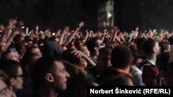 Publika tokom nastupa Skrillexa