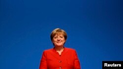 Nemačka kancelarka osudila potez američkog predsednika