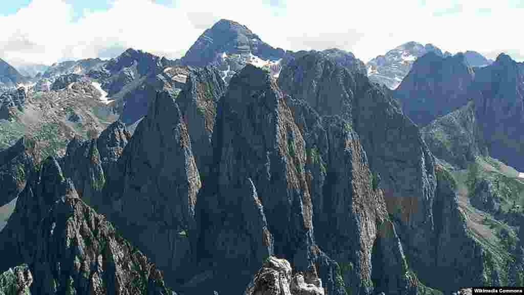 Bjeshk&euml;t e Nemuna