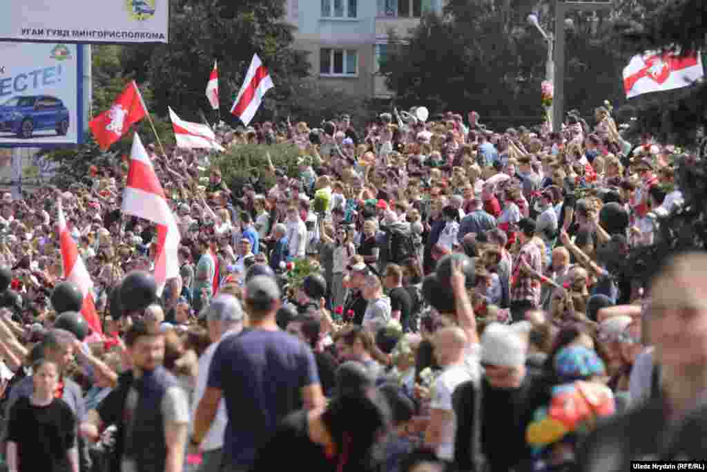 Біля станції метро&nbsp;&laquo;Пушкінська&raquo;&nbsp;в Мінську