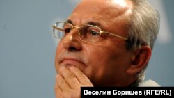 Почетният председател на ДПС Ахмед Доган. Снимката е архивна