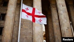 По информации Минфина, в бюджете будущего года планируется значительное сокращение административных трат – на 100 миллионов лари