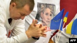 Un deputat al opoziției după citirea rezultatului votului din Rada de la Kiev