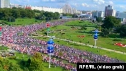 Minszkben több ezren tüntettek a hétvégén