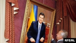 Портрет Президента Януковича донецької художниці Тетяни Пономаренко-Левераш