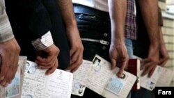 Голосування у місті Ардабіл (архівне фото, 12 червня 2009 р.)