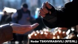 Годовую инфляцию в основном подстегнул рост цен на продукты и безалкогольные напитки – в среднем они подорожали на 13,5%