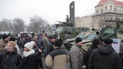 У Львові пройшли Маршем захисників на честь Збройних сил України (відео)