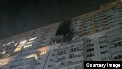 За даними ДСНС, пошкоджений 23-поверховий житловий будинок – вогонь охопив 18, 19 і 20 поверхи