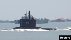 Подводницата KRI Nanggala 402 изчезна рано сутринта в сряда. На борда има 53 души екипаж.